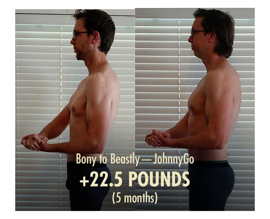 Before and after photo showing Johnny's results from taking creatine while building muscle and gaining weight.